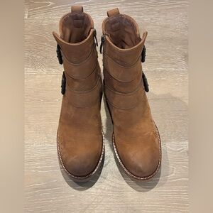 NWOT Paul Green Brown Leather Boots Size 5 Brand New No Box